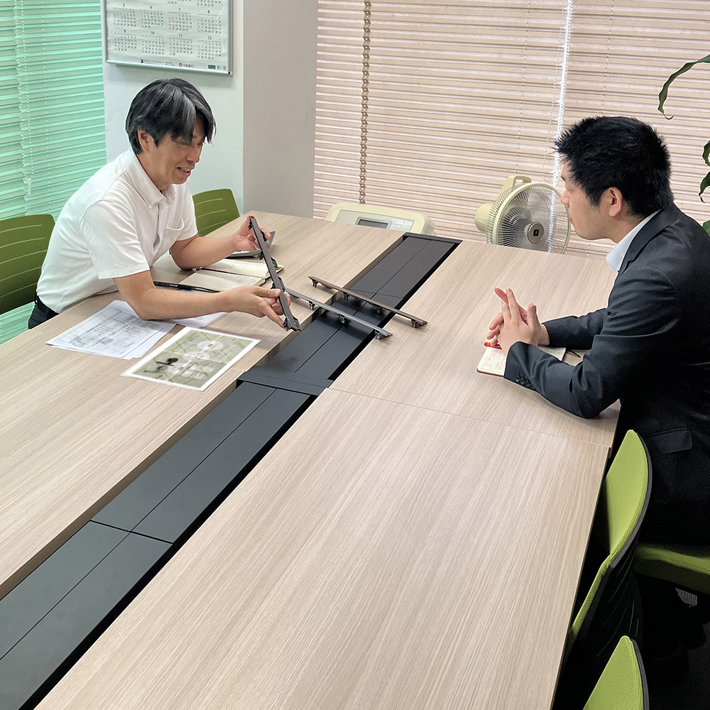 射出成型品+加飾+アッセンブリ